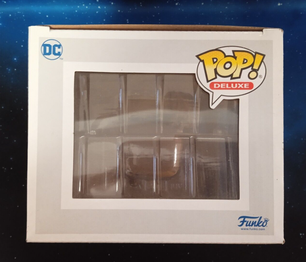FUNKO POP! DELUXE BLACK ADAM 1239 BLACK ADAM ON THRONE - immagine 2