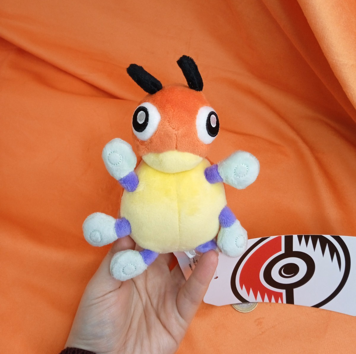 PELUCHE POKÉMON LEDYBA 165 ORIGINALE POKÉMON CENTER - immagine 2